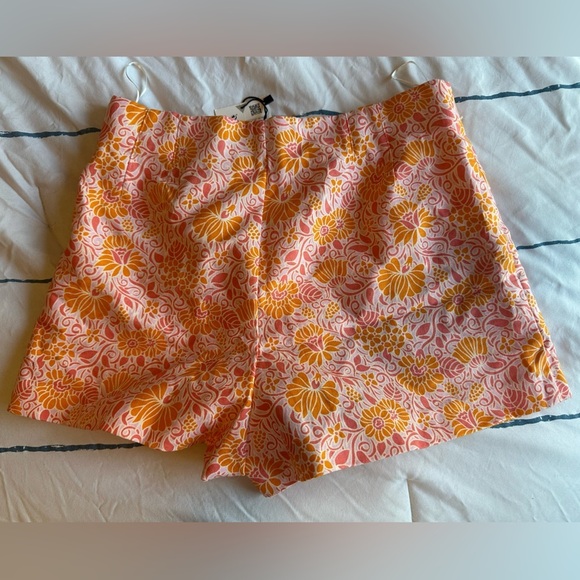 NWT Zara Pink & Orange Floral High Waist Shorts - Picture 4 of 12